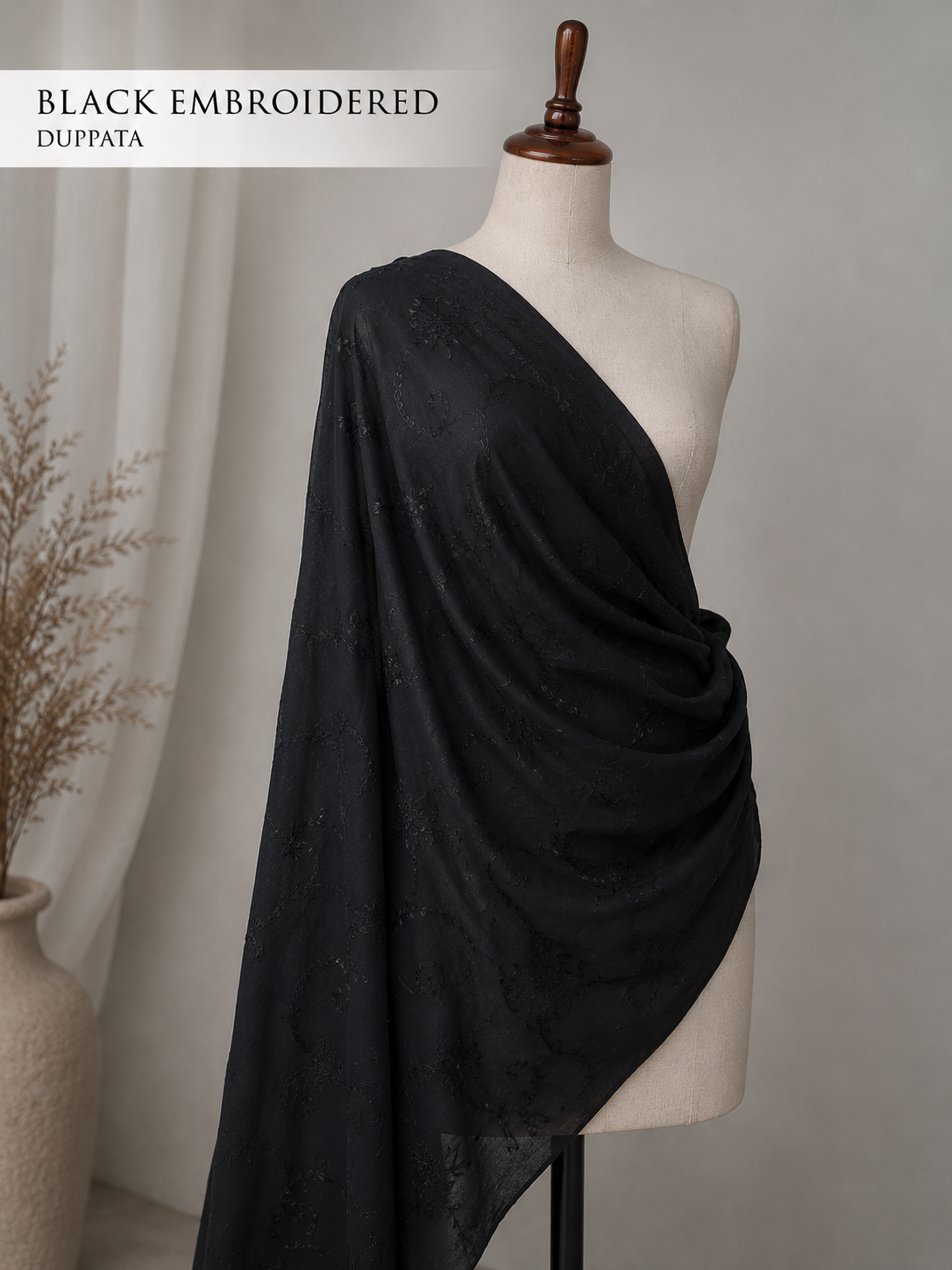 Élan – Black Embroidered Dupatta